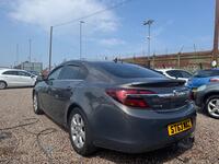 VAUXHALL INSIGNIA